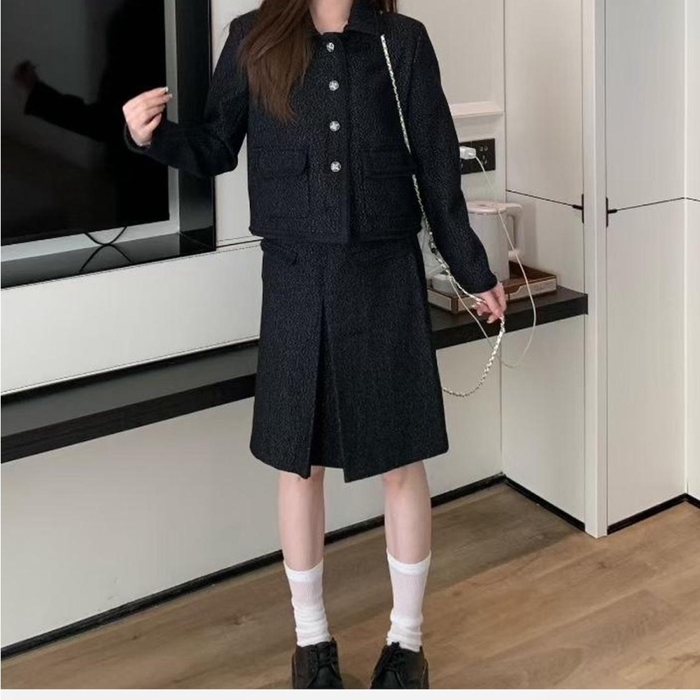 Elegant Black Women's Jacket and skirt set